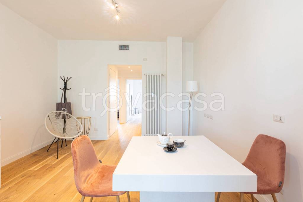 appartamento in vendita a Milano in zona Maggiolina