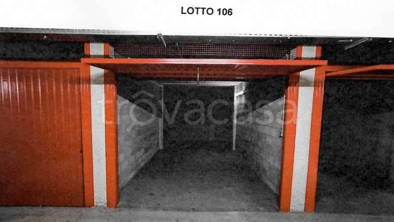 appartamento in vendita a Milano in zona Dergano
