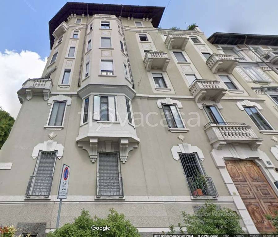appartamento in vendita a Milano in zona Porta Venezia