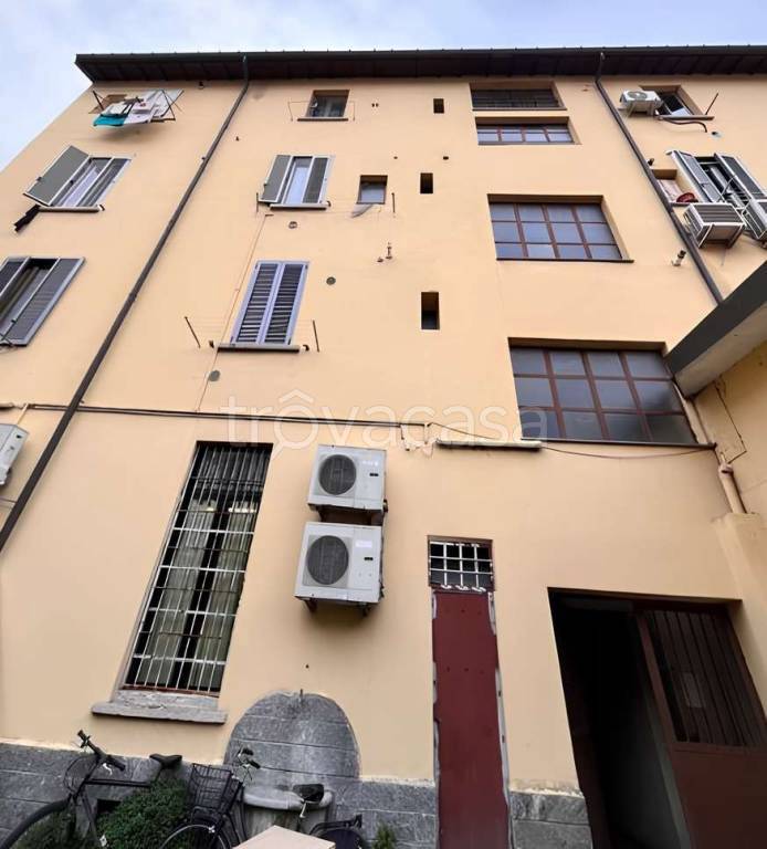 appartamento in vendita a Milano in zona Bovisa