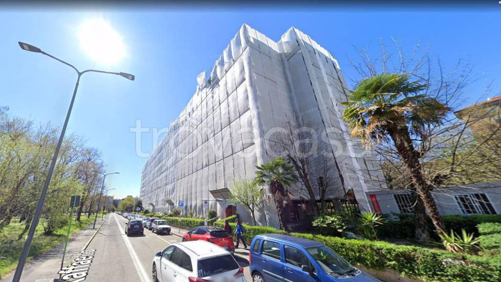 appartamento in vendita a Milano in zona Bicocca