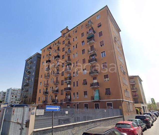 appartamento in vendita a Milano in zona Crescenzago