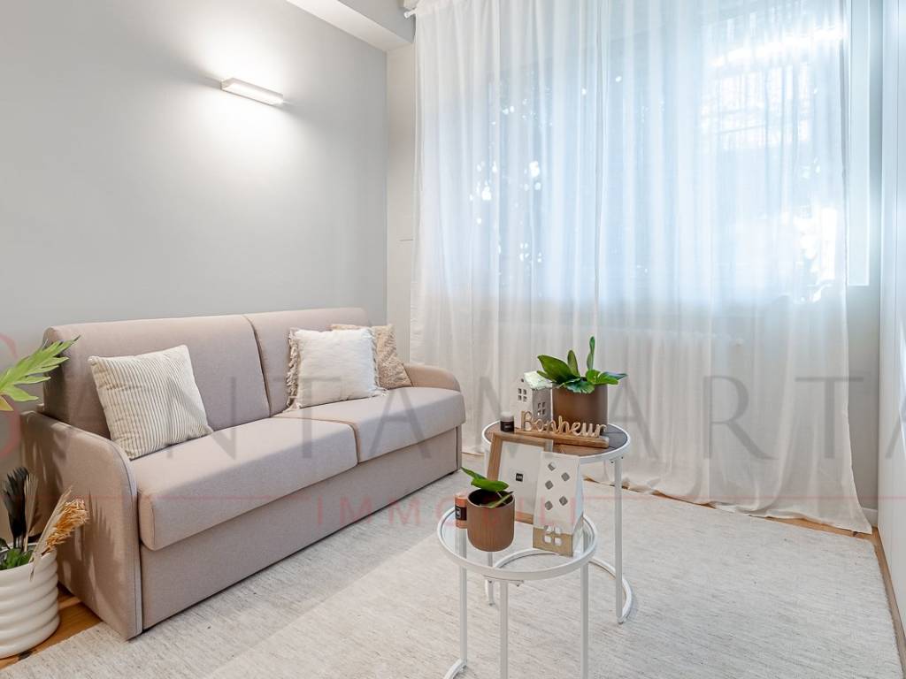 appartamento in vendita a Milano in zona Lorenteggio