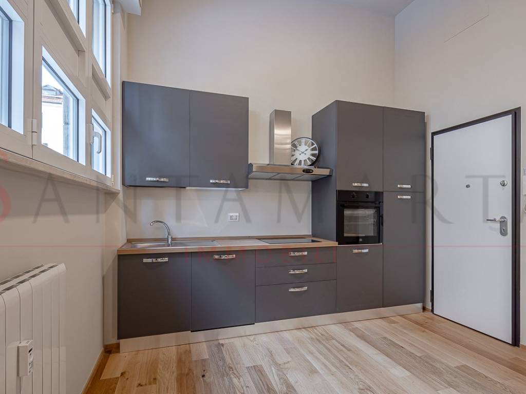 appartamento in vendita a Milano in zona Cagnola