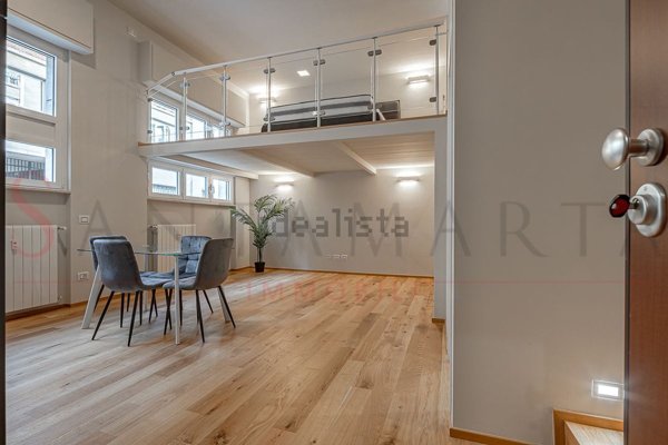 appartamento in vendita a Milano in zona Sempione