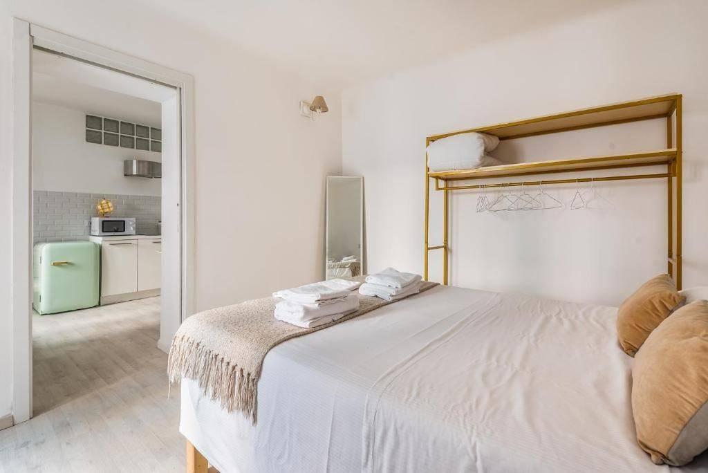 appartamento in vendita a Milano in zona Porta Venezia