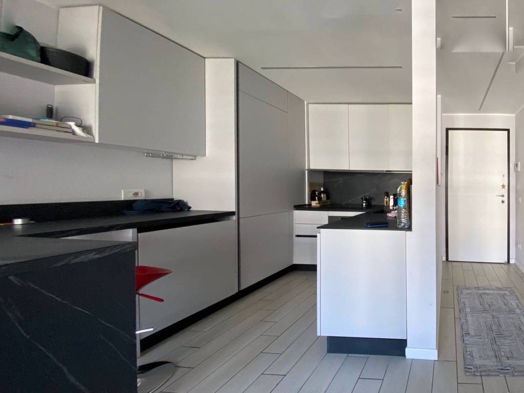 appartamento in vendita a Milano in zona Forlanini