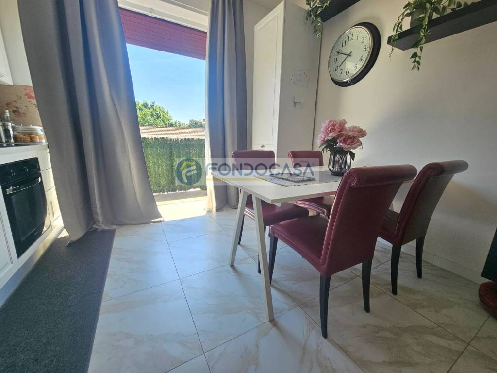 appartamento in vendita a Milano in zona Corvetto