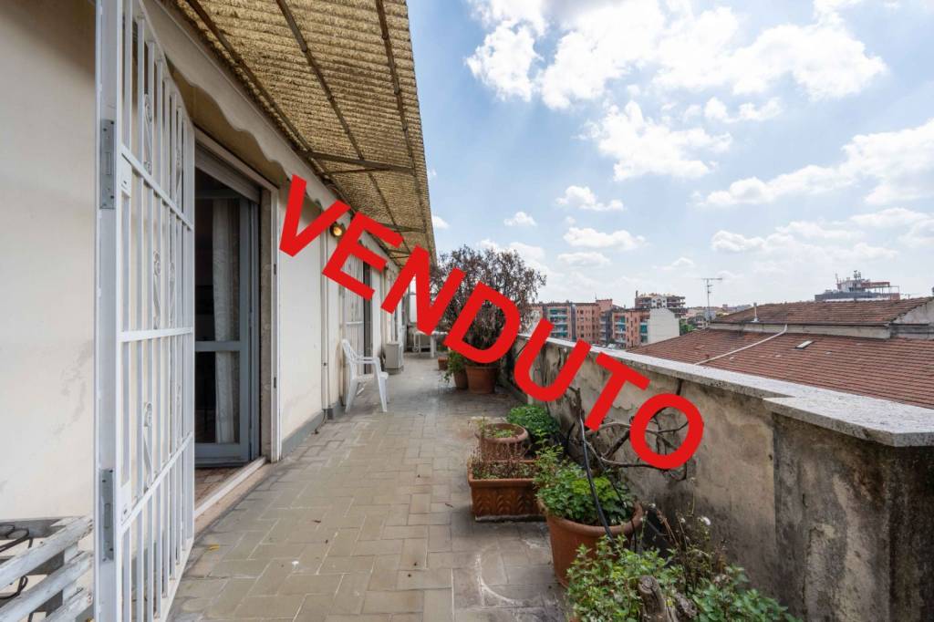 appartamento in vendita a Milano in zona Porta Romana