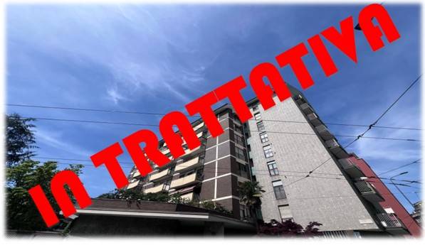 appartamento in vendita a Milano in zona Piazzale Lodi