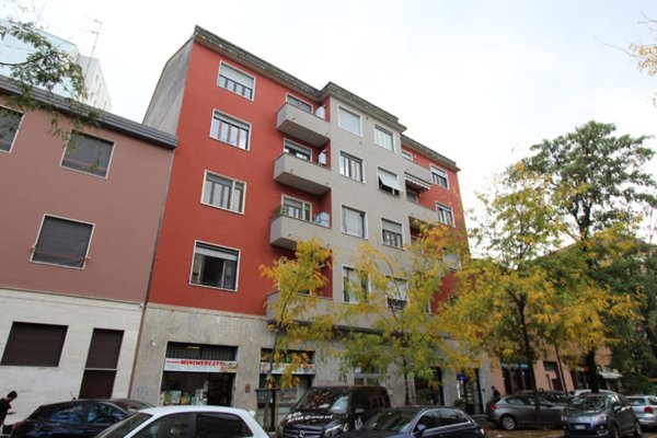 appartamento in vendita a Milano in zona Chiesa Rossa