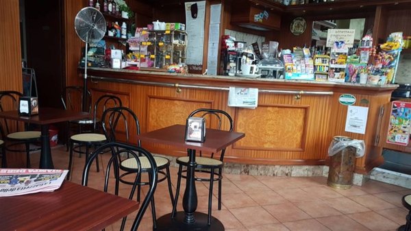 negozio in vendita a Milano in zona Lorenteggio