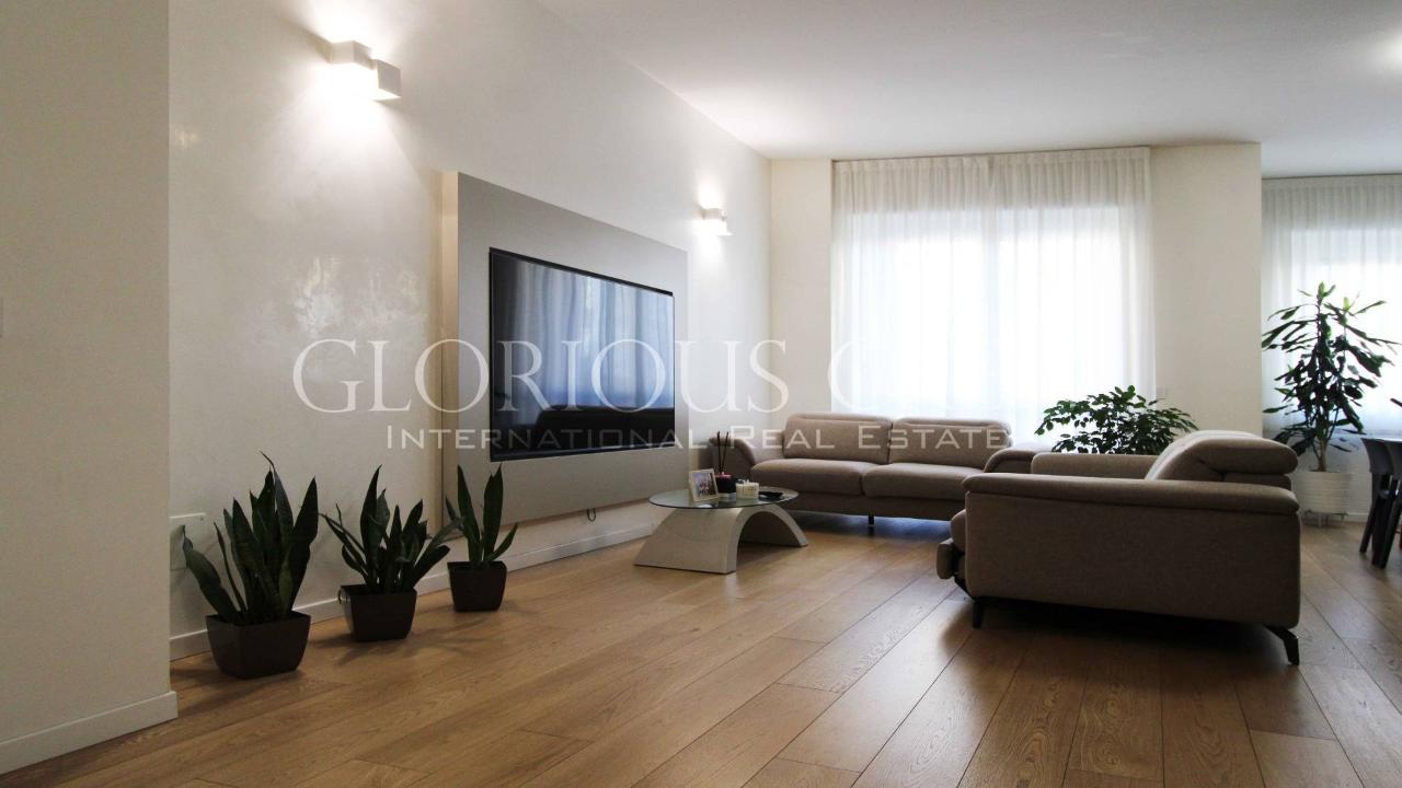 appartamento in vendita a Milano in zona Loreto
