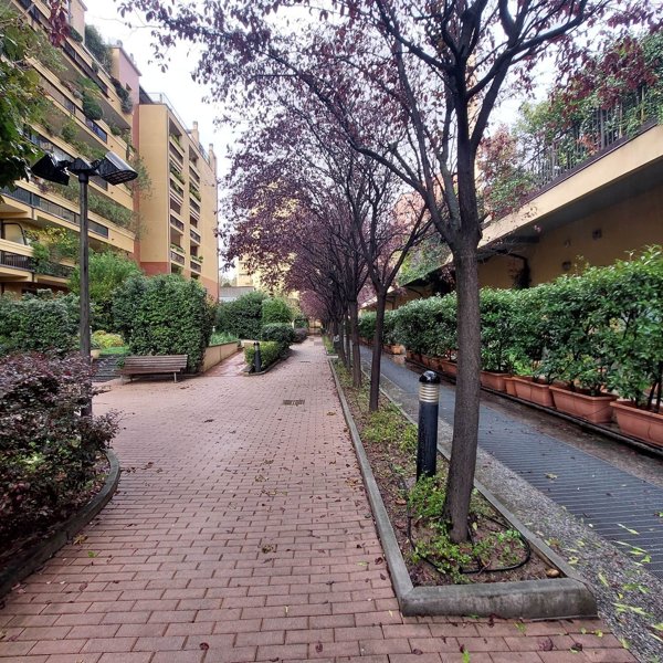 appartamento in vendita a Milano in zona Dergano