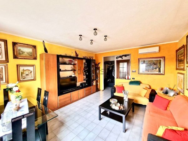 appartamento in vendita a Milano in zona Barona