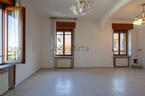 appartamento in vendita a Milano in zona Porta Genova