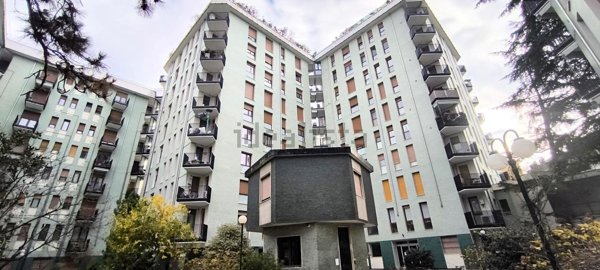 appartamento in vendita a Milano in zona Piazzale Lodi