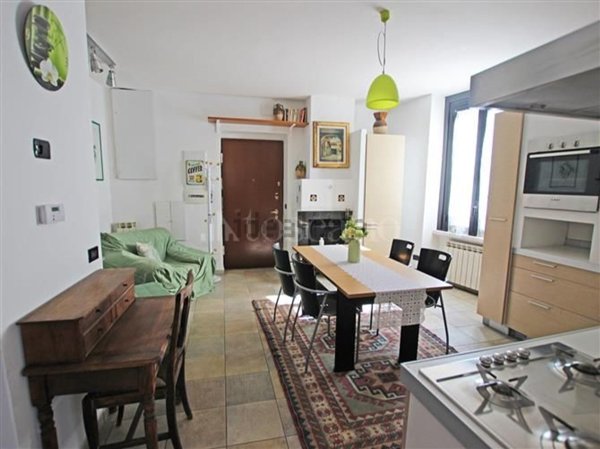 appartamento in vendita a Milano in zona Isola