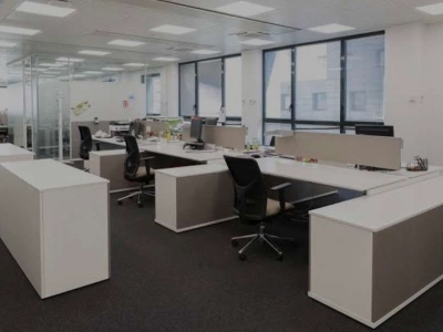ufficio in vendita a Milano in zona Dergano