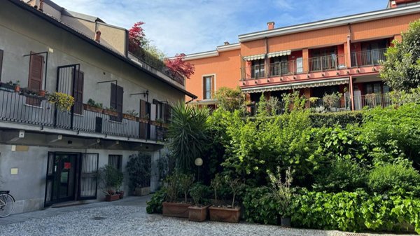 appartamento in vendita a Milano in zona Piazzale Lodi