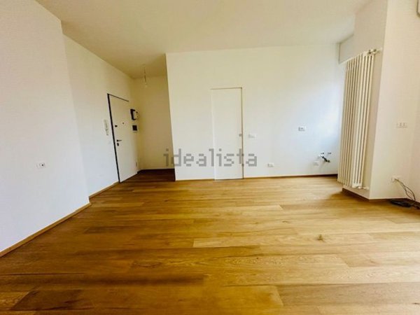 appartamento in vendita a Milano in zona Famagosta