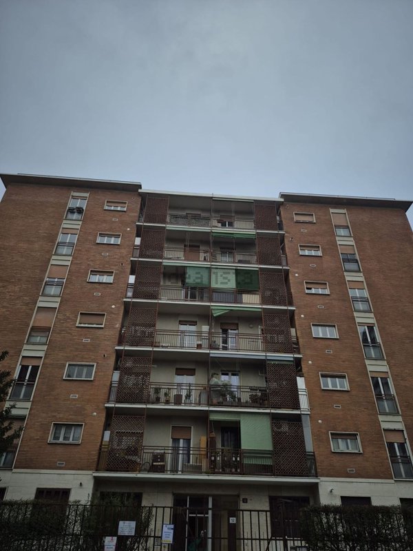 appartamento in vendita a Milano in zona Dergano