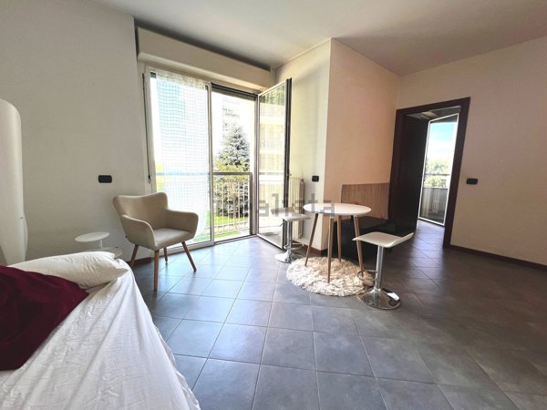 appartamento in vendita a Milano in zona Rogoredo