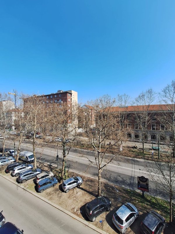 appartamento in vendita a Milano in zona Calvairate