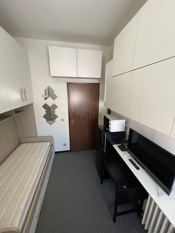 appartamento in vendita a Milano in zona San Cristoforo