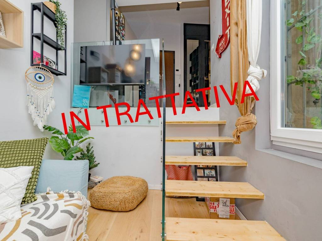appartamento in vendita a Milano in zona Porta Ticinese