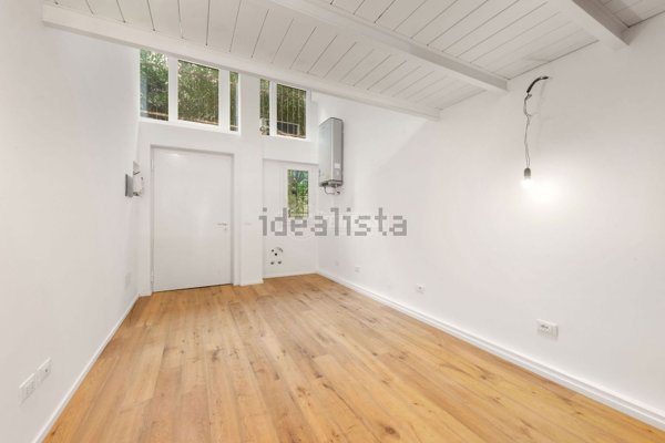 appartamento in vendita a Milano in zona Porta Vittoria