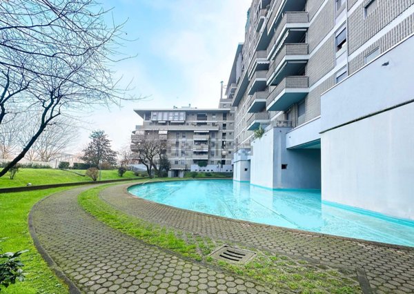 appartamento in vendita a Milano in zona Ronchetto sul Naviglio