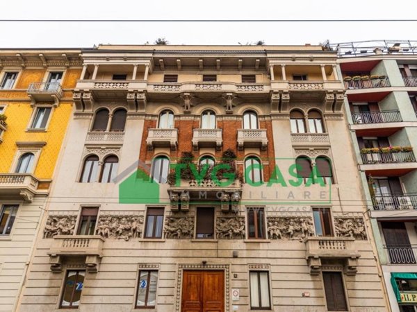 ufficio in vendita a Milano in zona Loreto