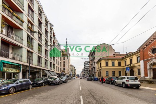 ufficio in vendita a Milano in zona Loreto