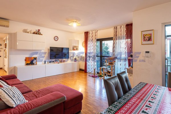 appartamento in vendita a Milano in zona Loreto