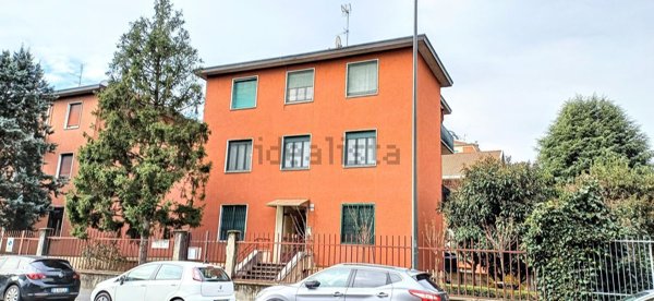 appartamento in vendita a Milano in zona Baggio