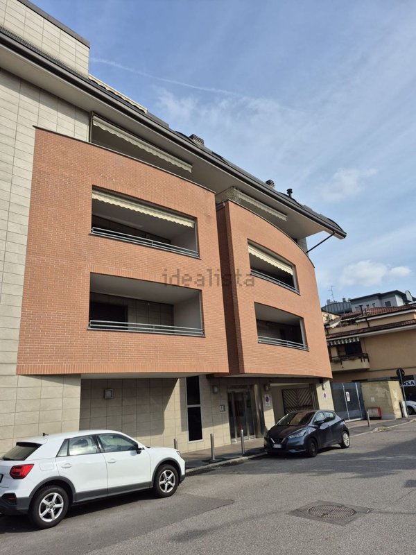 appartamento in vendita a Milano in zona Quarto Cagnino