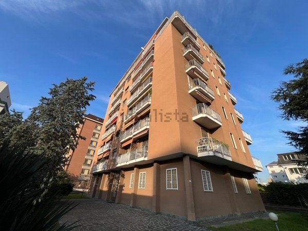appartamento in vendita a Milano in zona Garegnano