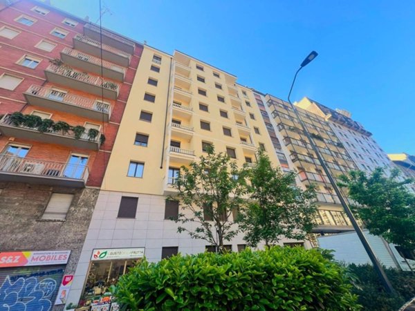 appartamento in vendita a Milano in zona Loreto