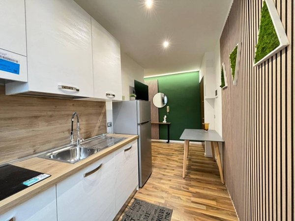 appartamento in vendita a Milano in zona Vigentino