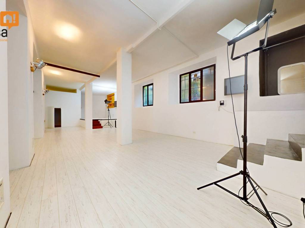 appartamento in vendita a Milano in zona Loreto