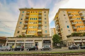 negozio in vendita a Milano in zona Piazzale Lodi