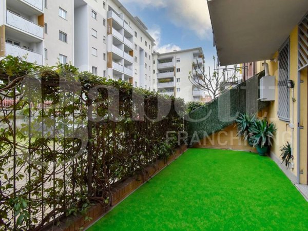 appartamento in vendita a Milano in zona Dergano