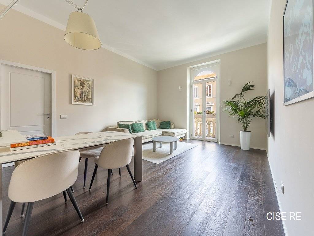 appartamento in vendita a Milano in zona XXII Marzo