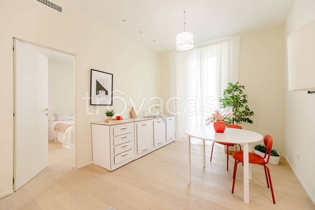 appartamento in vendita a Milano in zona Porta Venezia