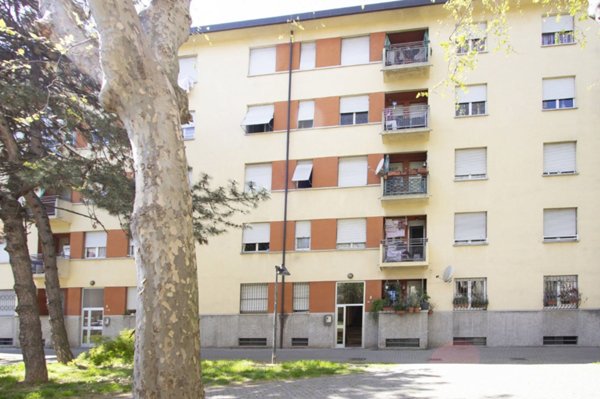appartamento in vendita a Milano in zona Niguarda