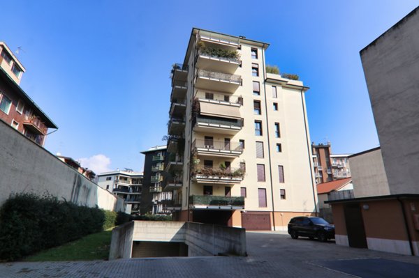 appartamento in vendita a Milano in zona Garegnano
