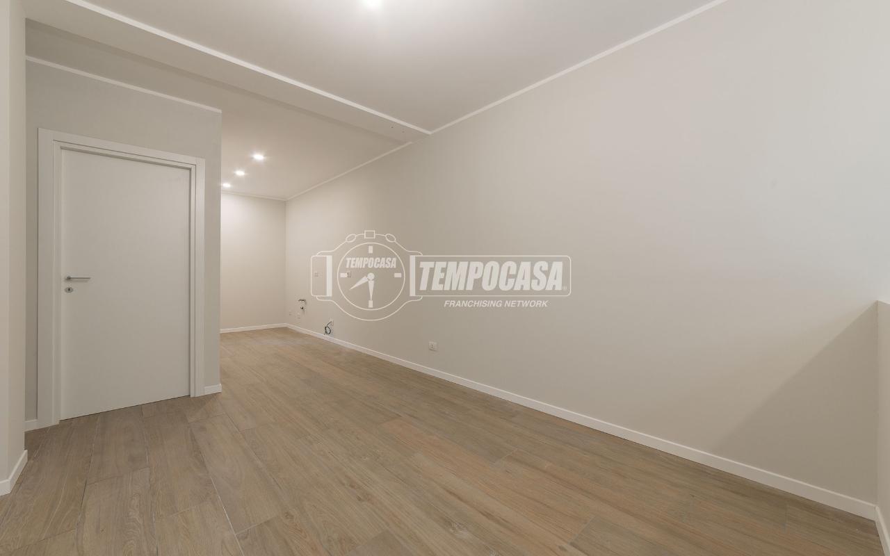 appartamento in vendita a Milano in zona Città Studi