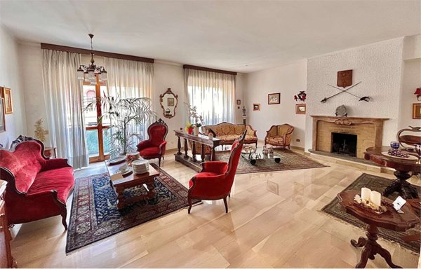 appartamento in vendita a Milano in zona Città Studi