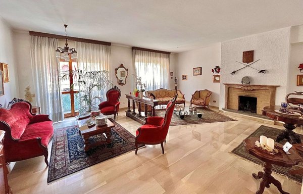 appartamento in vendita a Milano in zona Loreto